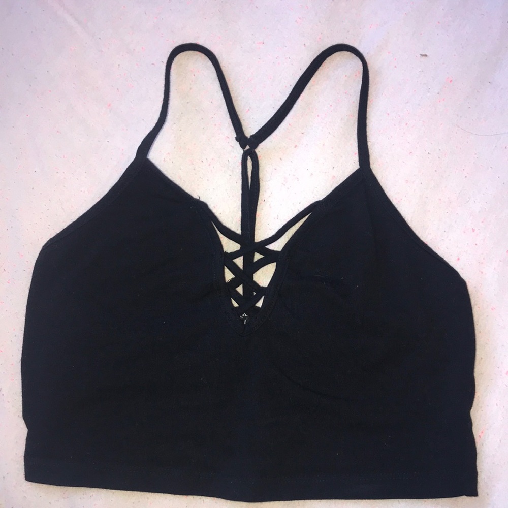 black strappy crop top